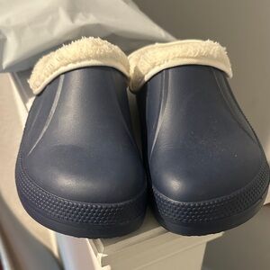 SHEIN Blue Fleece-Lined Slippers